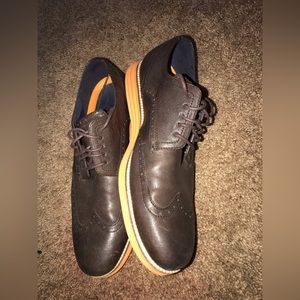Cole Haan Mens dress shoes Size 11.5